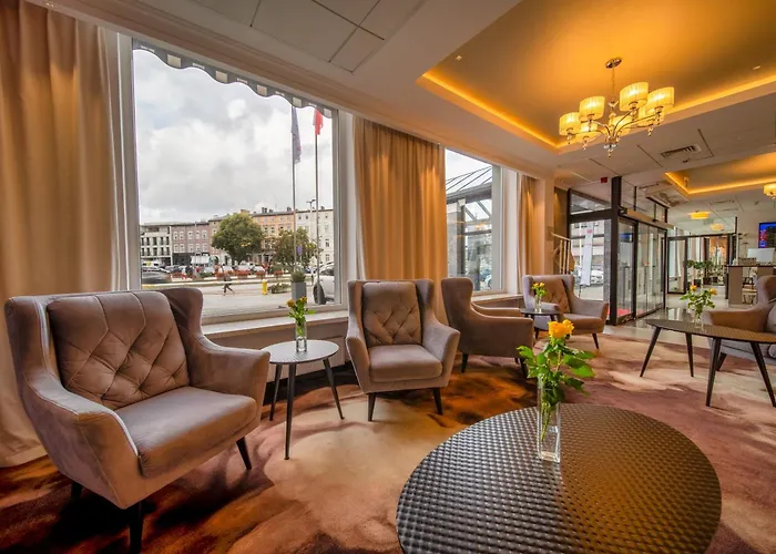 Hotel Gromada Arka Lux