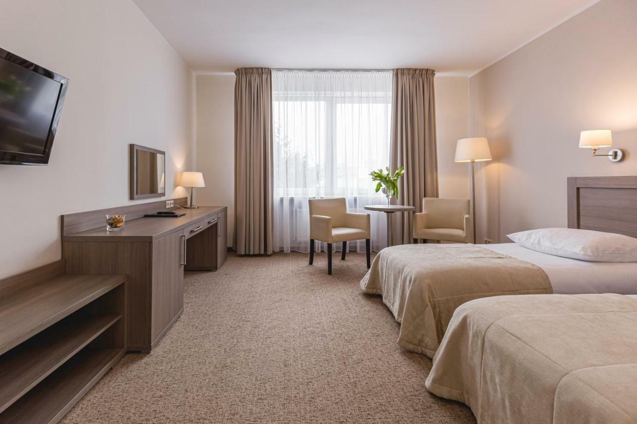 Hotell Gromada Arka Lux