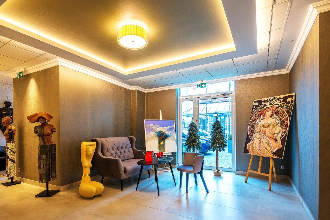 Hotell Gromada Arka Lux