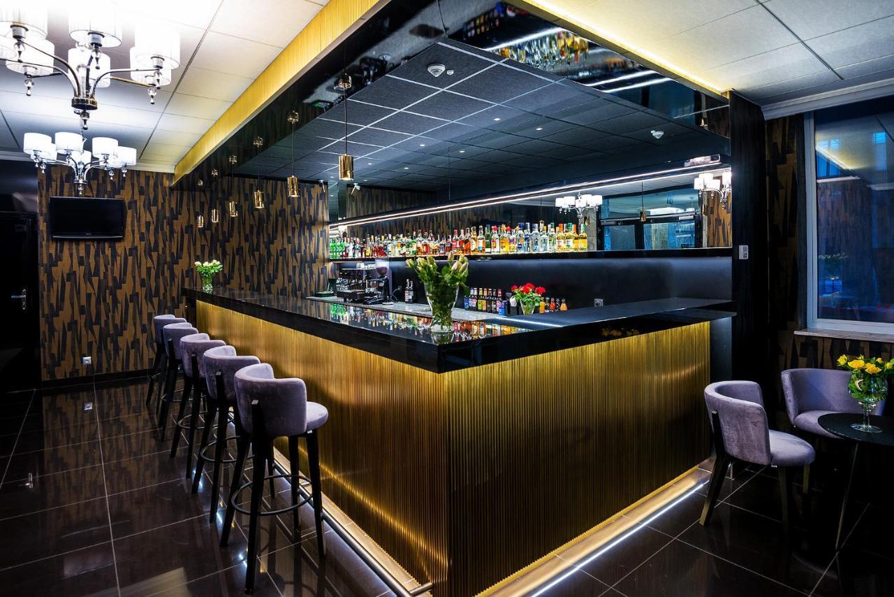 Hotell Gromada Arka Lux